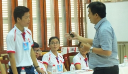 Rèn kĩ năng thuyết trình - tự tin chinh phục người nghe